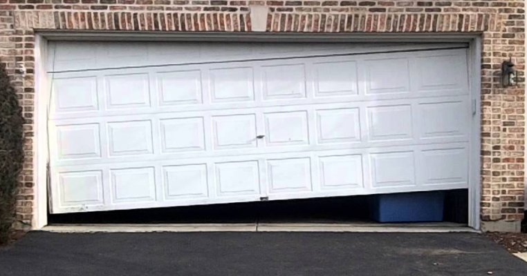 How To Adjust A Garage Door That Is Crooked